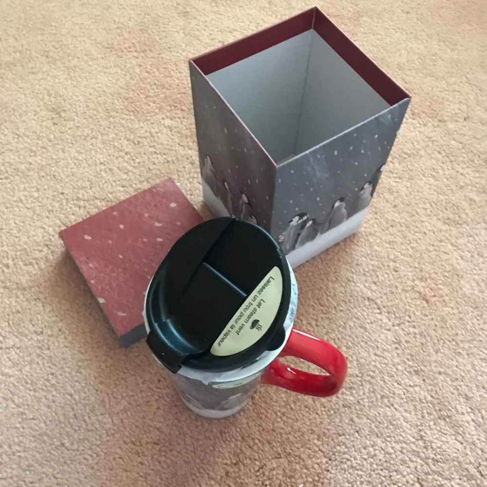 Beautiful coffee/tea mug in a gifted box .